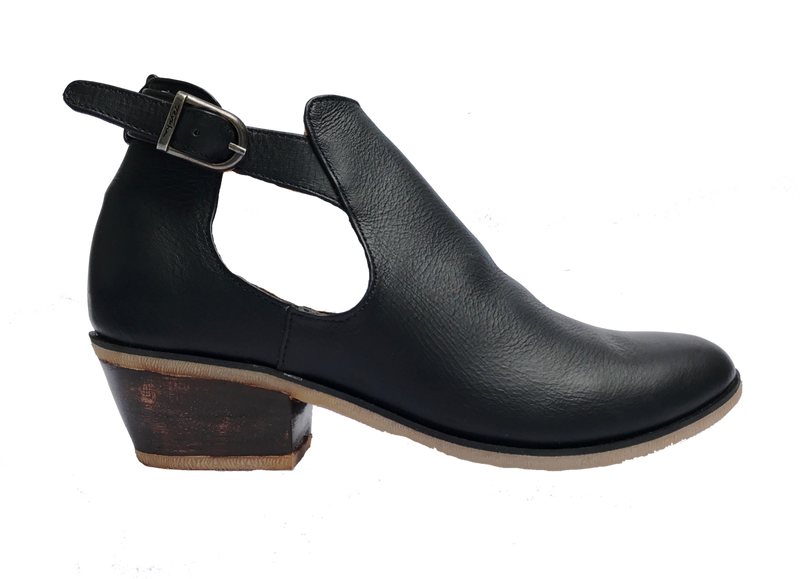 Black Vista Boot